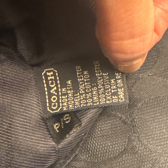 COACH bucket hat - Picture 2 of 3